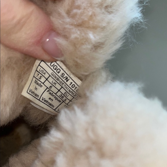 UGG Brown and Cream Winter Boots - Picture 9 of 10